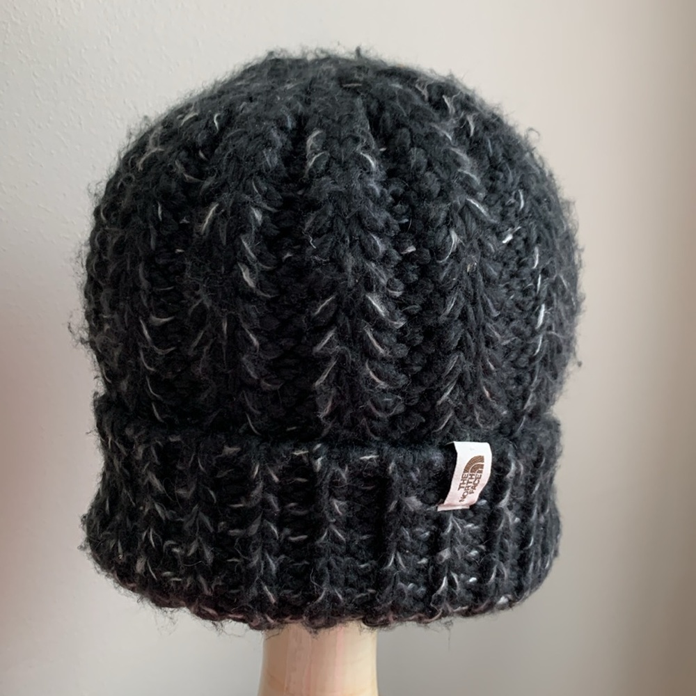 The North Face Chunky Hand Knit Beanie Black Grey